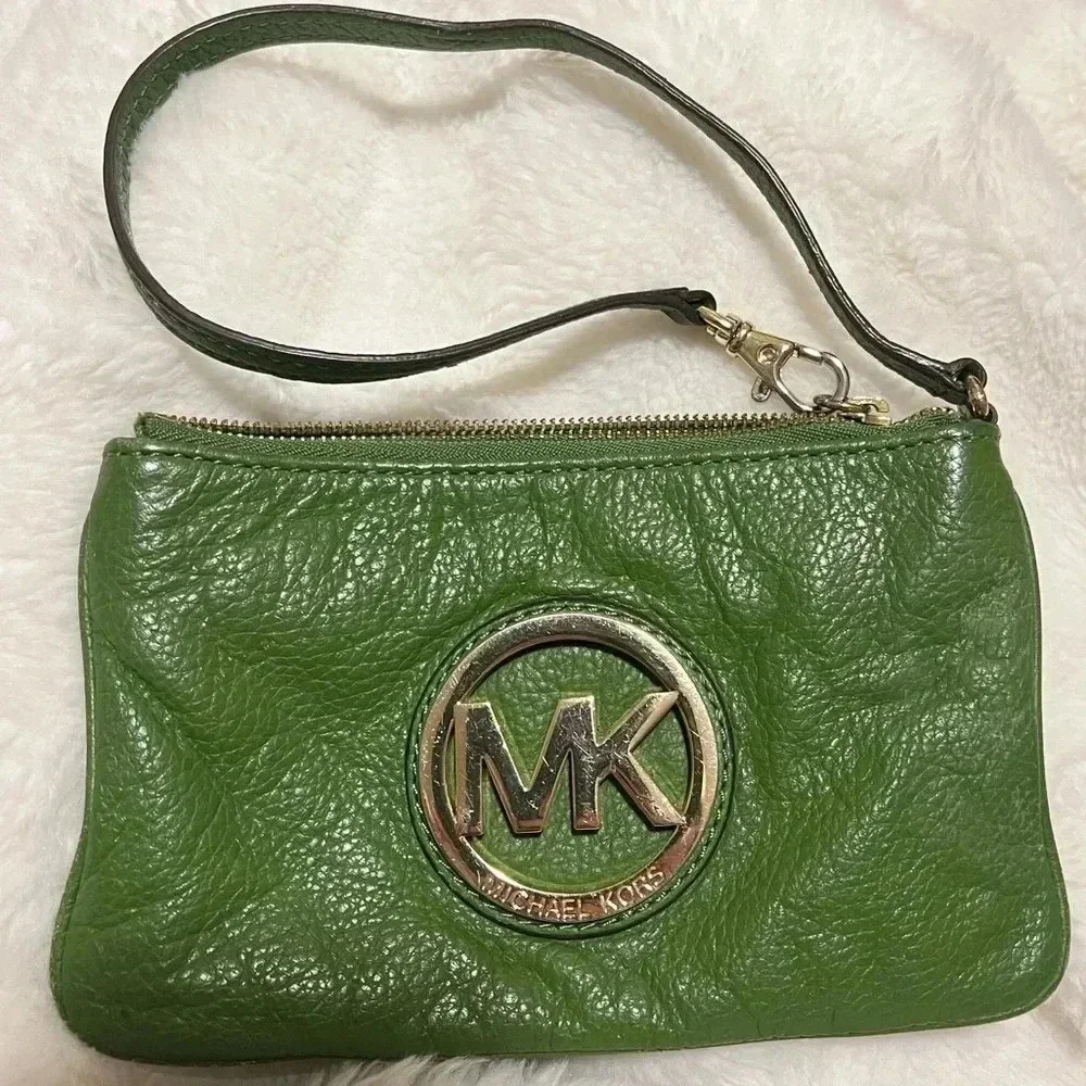 Michael Kors wristlet